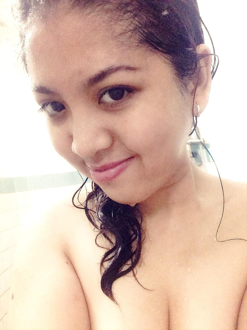 11P Young asian bitch