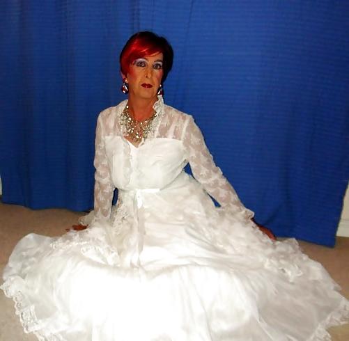 17P Mandytv1 Sexy Tranny Bride