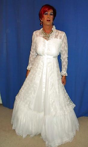 17P Mandytv1 Sexy Tranny Bride