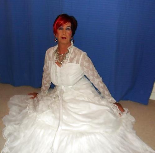 17P Mandytv1 Sexy Tranny Bride