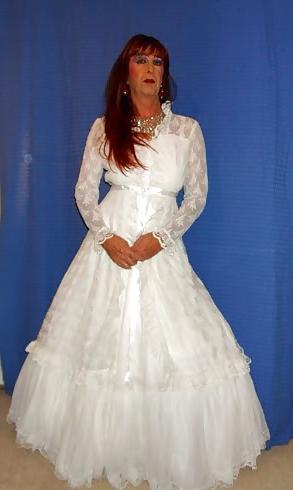 17P Mandytv1 Sexy Tranny Bride
