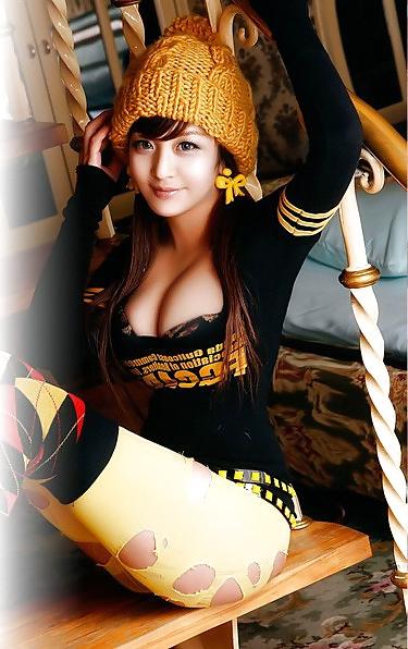 25P Cute japanese girls collection 1