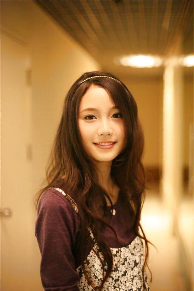 25P Cute japanese girls collection 1
