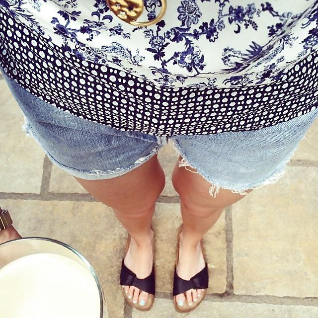 25P Birkenstock Shoes n Feet 6