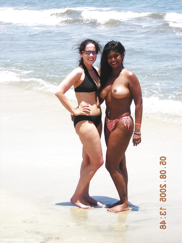 17P Topless Indian Babe at the Beach