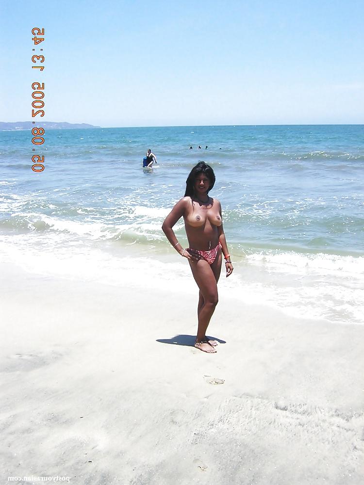 17P Topless Indian Babe at the Beach