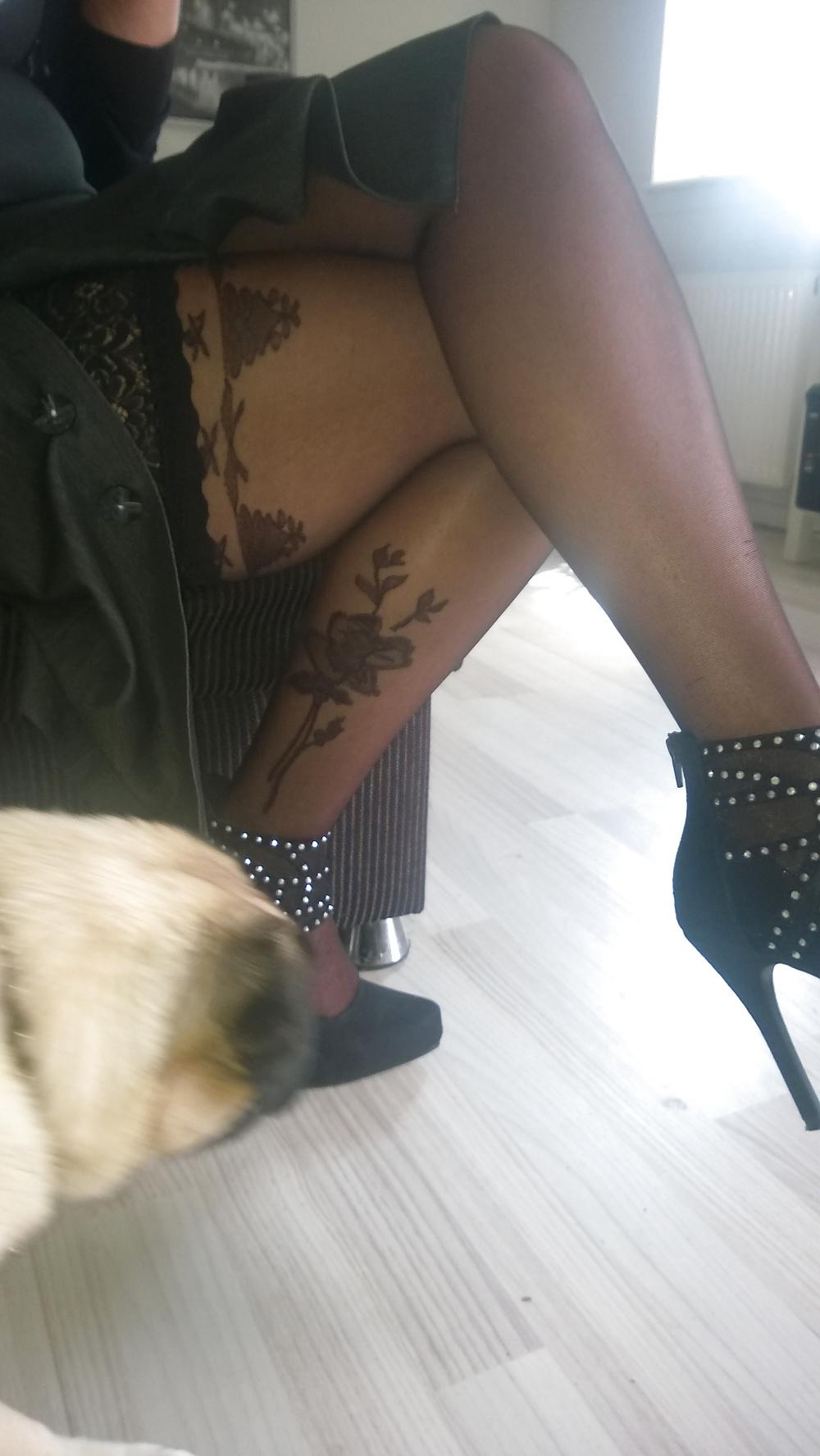 22P Stockings legs and feet