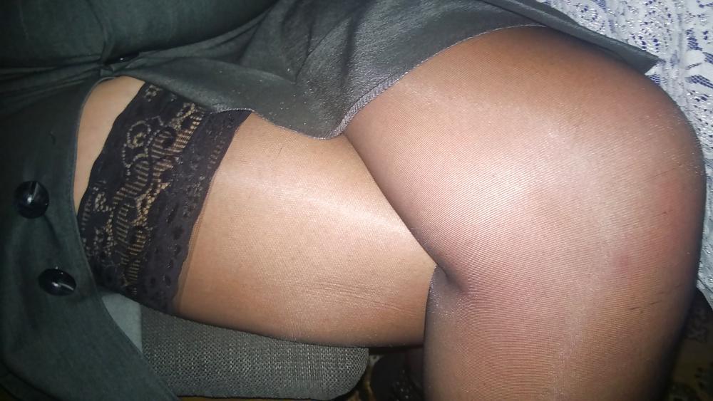 22P Stockings legs and feet