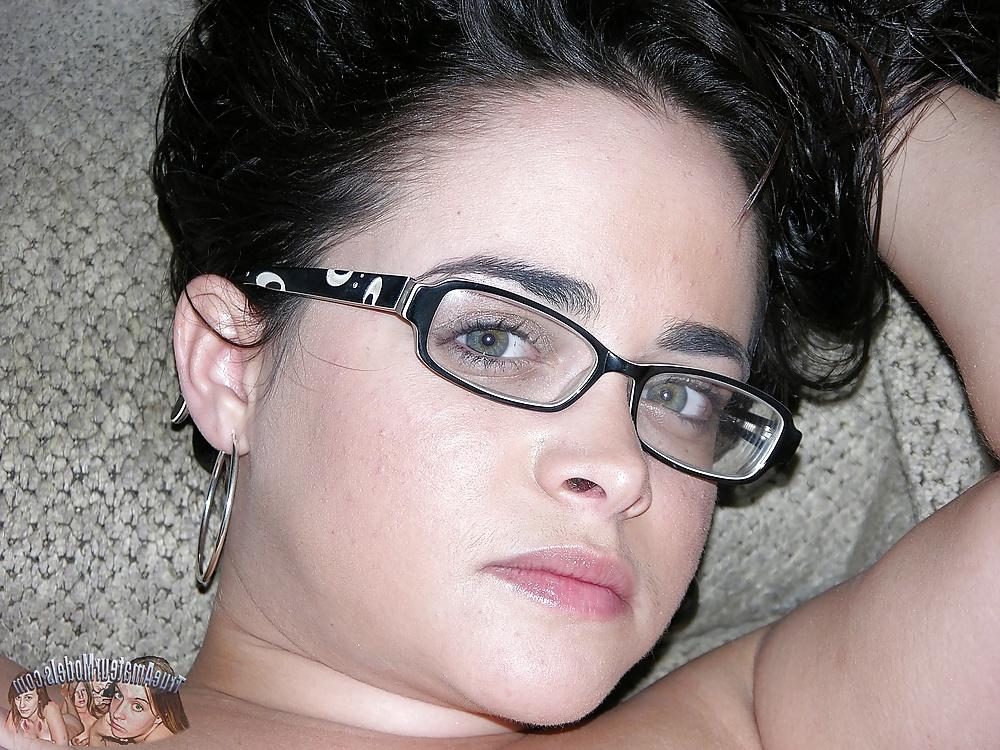 13P Hot Babe With Glasses
