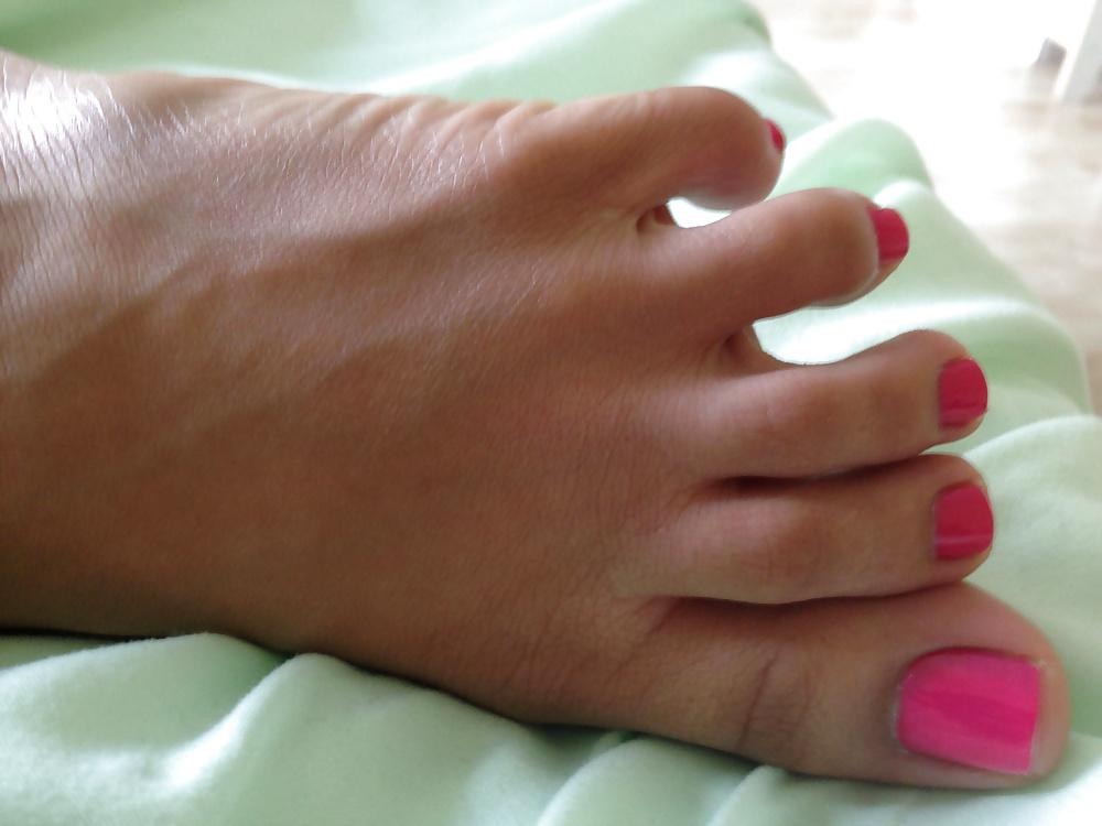 25P Random feet, footjob pt 11