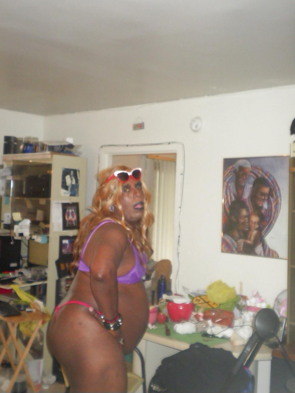16P ELAMEHS BISEXUAL FOR BBC