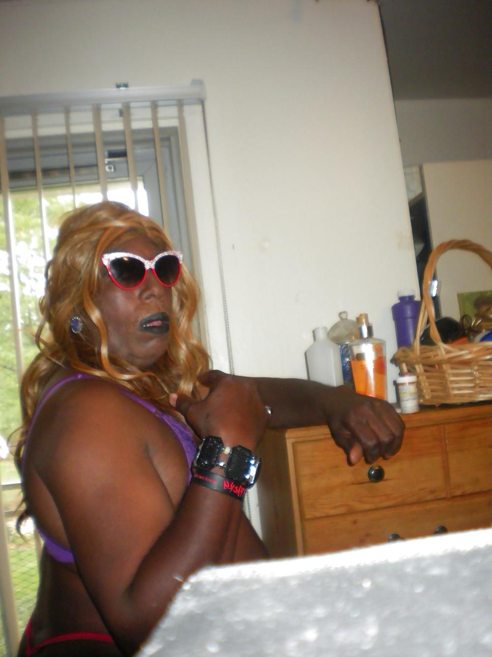 16P ELAMEHS BISEXUAL FOR BBC