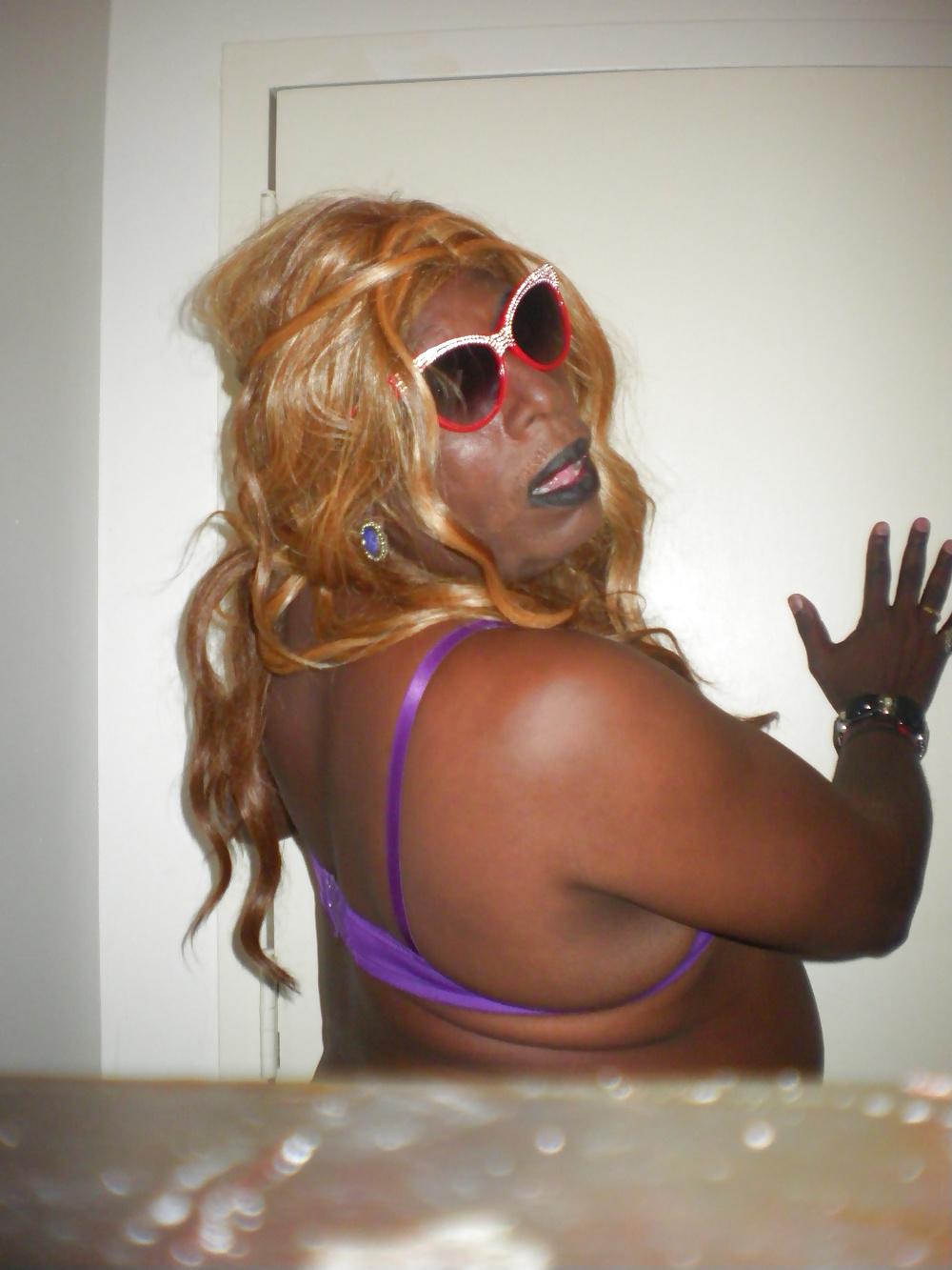 16P ELAMEHS BISEXUAL FOR BBC