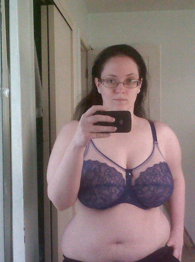 23P Erin W. Floppy tit queen