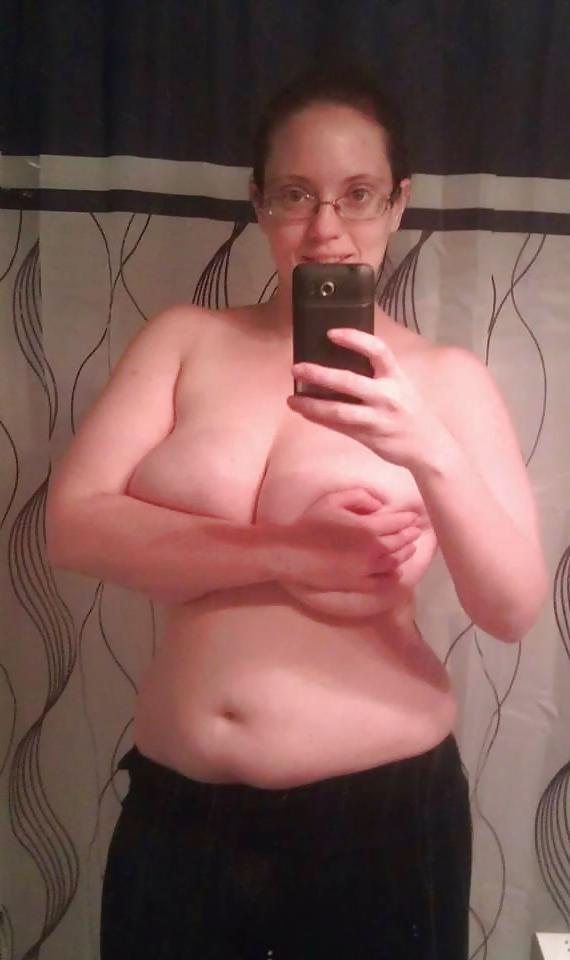 23P Erin W. Floppy tit queen
