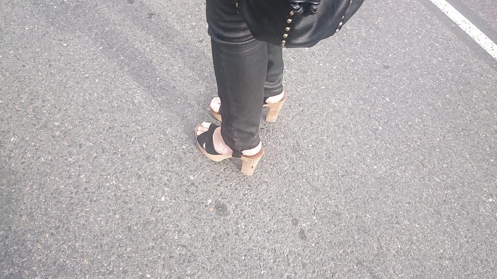22P Candid heels feet and legs 2