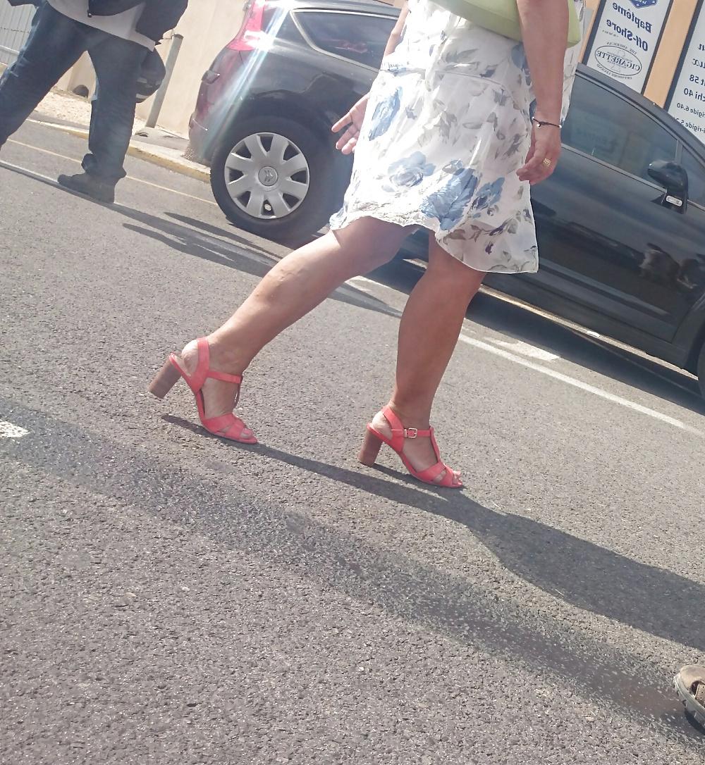 22P Candid heels feet and legs 2