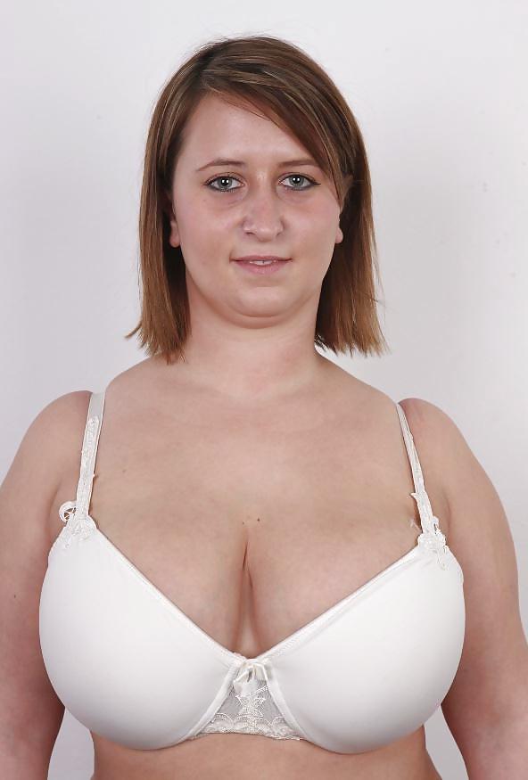 12P Chunky teen with big hangers