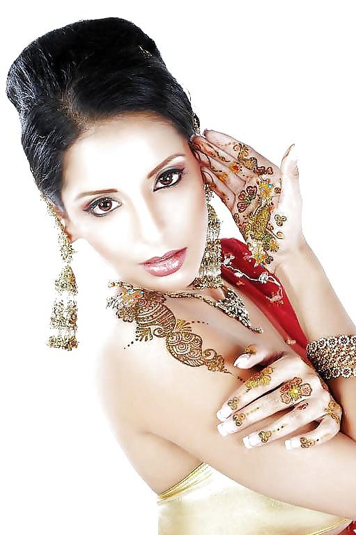 24P INDIAN BRIDE NAINA-INDIAN DESI PORN SET 7.0