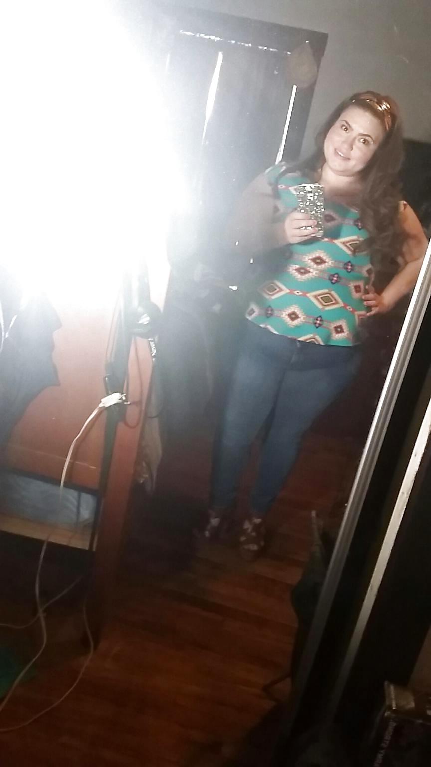 25P Chubby latina cutie
