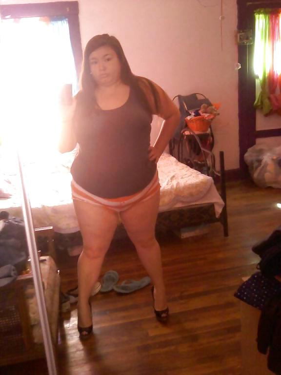 25P Chubby latina cutie
