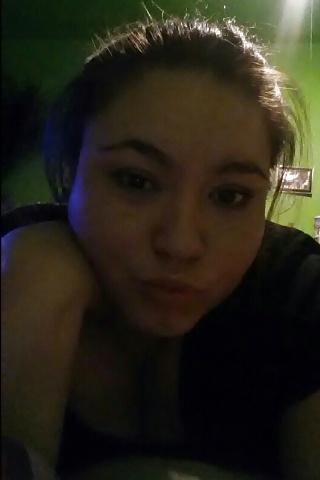 25P Chubby latina cutie