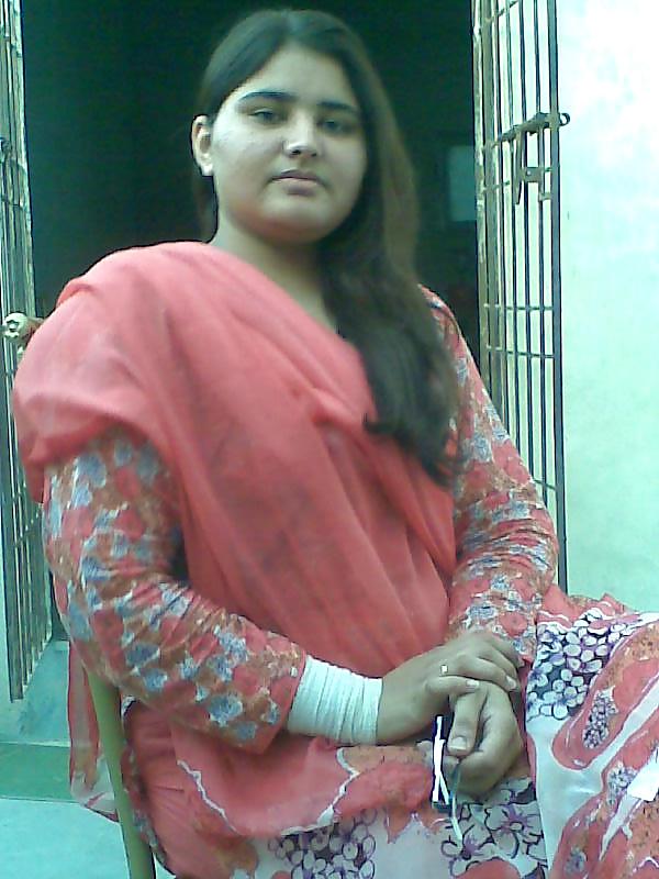 11P Bangla Girl Topless