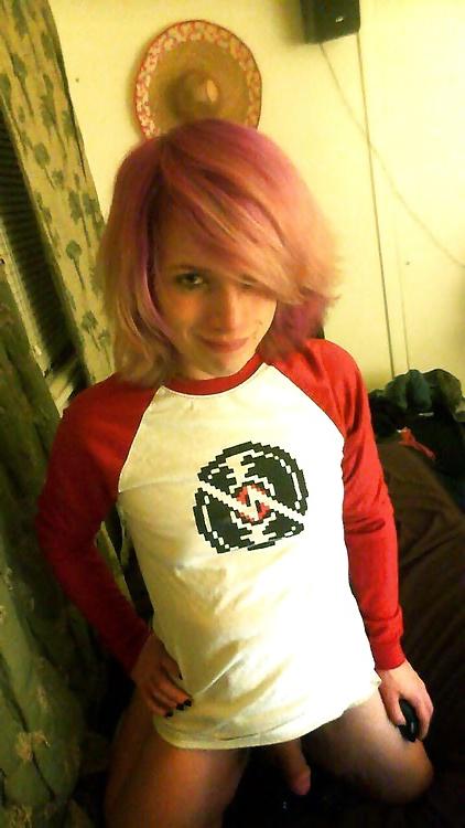 12P Cute fem-boy!