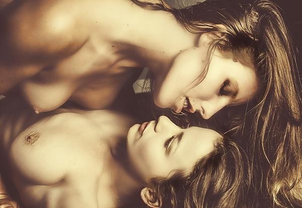 25P Lesbian art pics XXXVIII