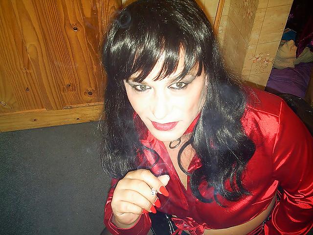 7P Sexy smoking slut pvc kat