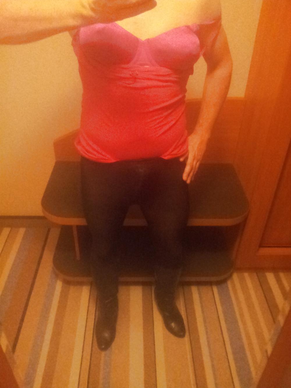 25P Sexy play tonight. ass cock panties boots