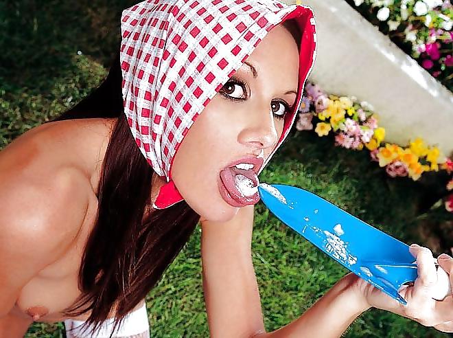 25P Taylor Rain: The Original Teen Porn Whore Role Model