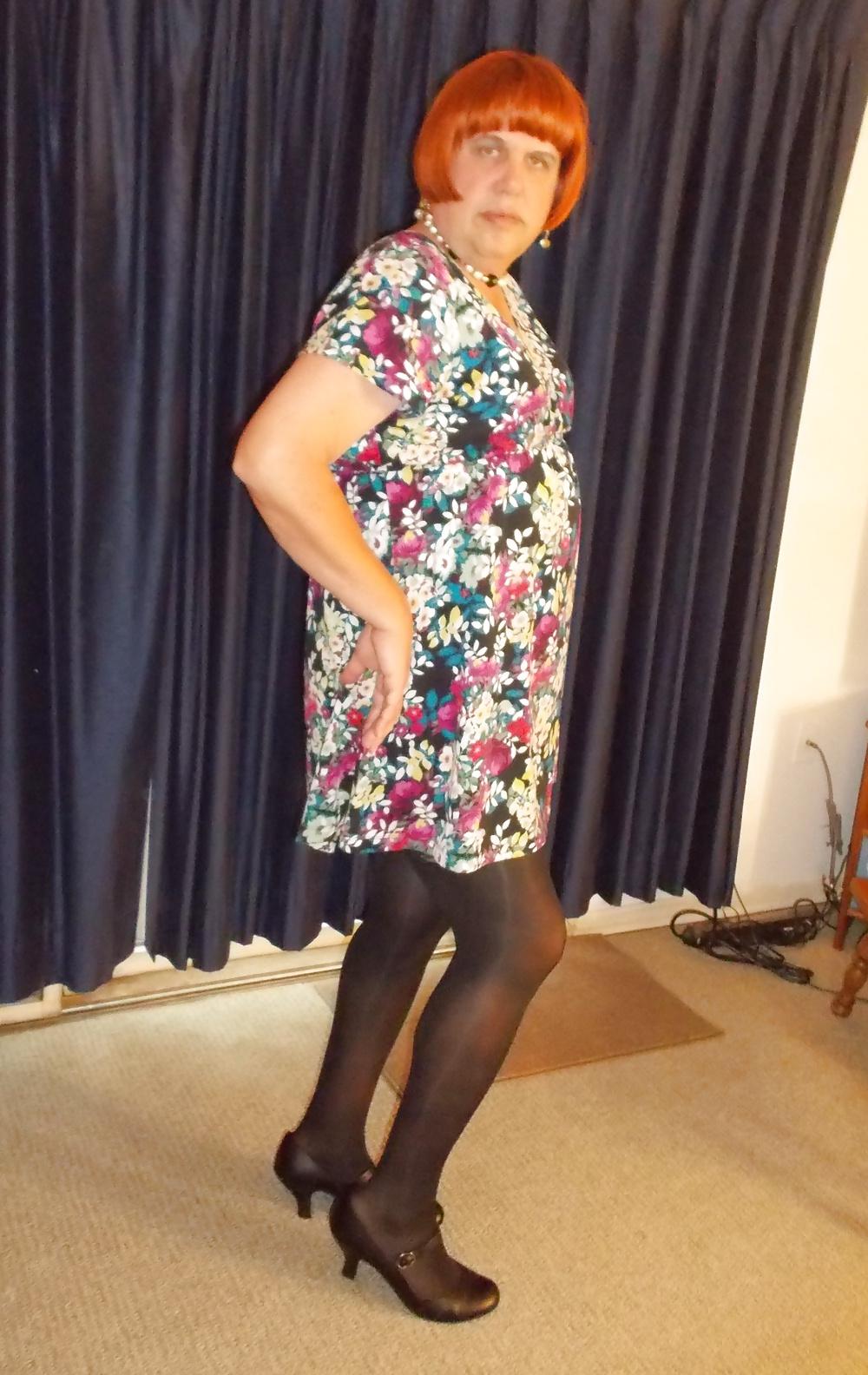 25P Wife of a sissy and sissy hubby at play
