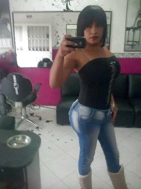 25P Amateur Hot Tranny 1