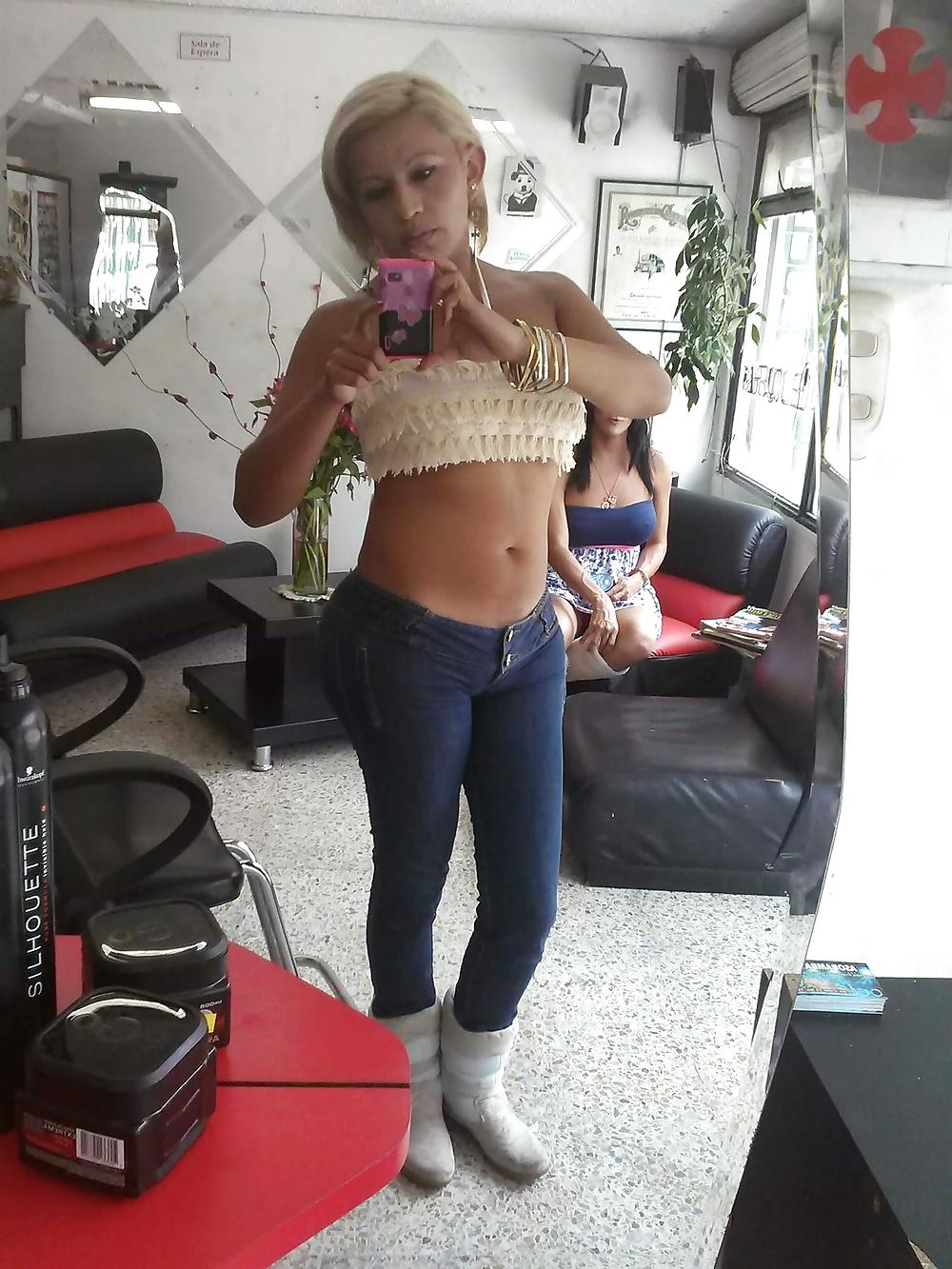25P Amateur Hot Tranny 1