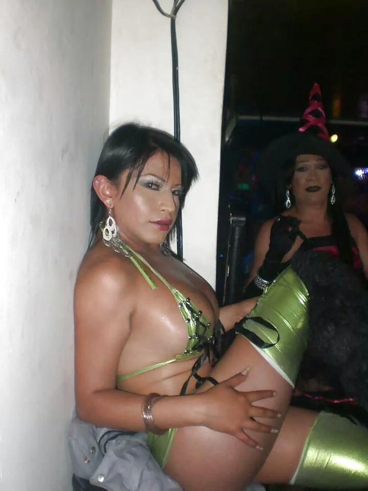25P Amateur Hot Tranny 1