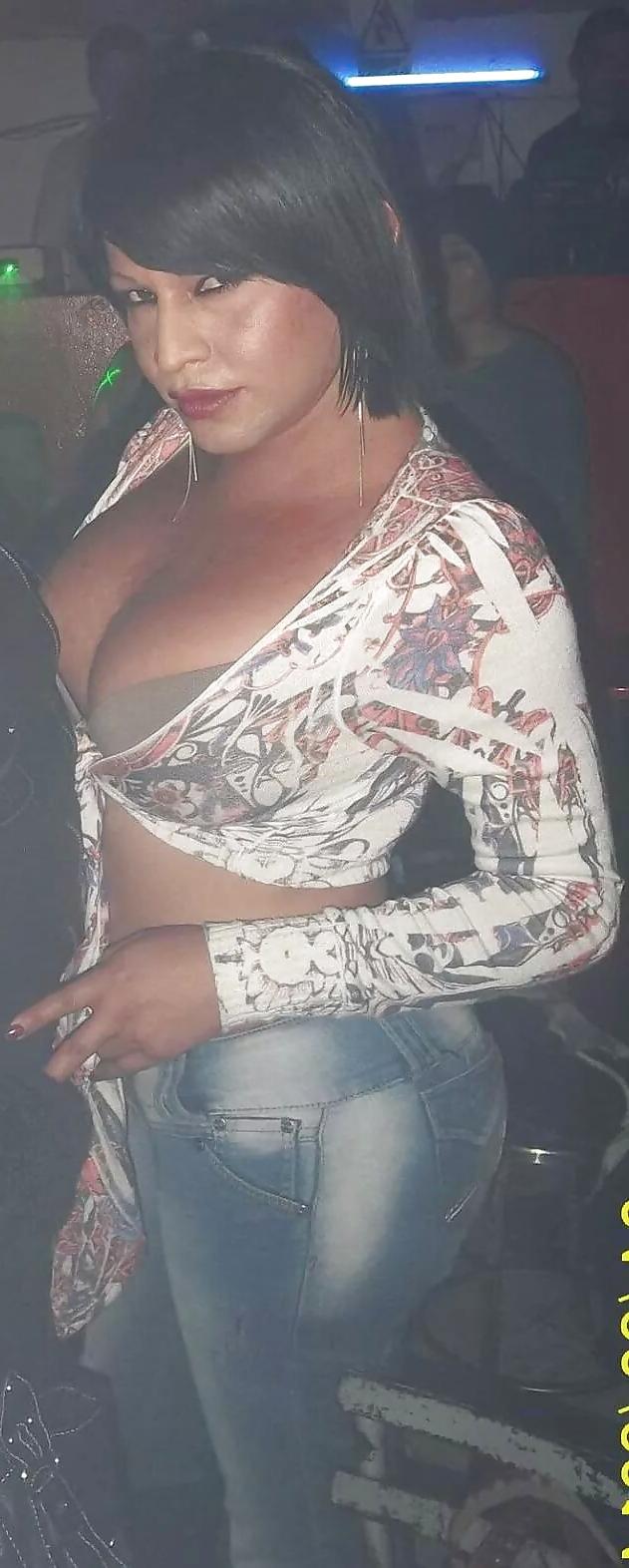 25P Amateur Hot Tranny 1