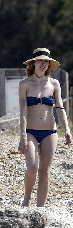 25P Marta Hazas Actress - Beautiful Legs And Sweet Feet