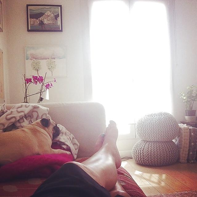 25P Spanish famous girls legs, feet, faces, to cum