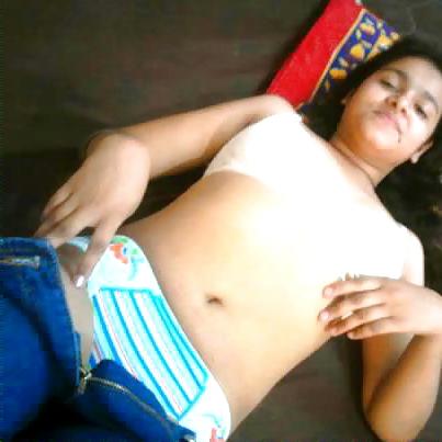 11P CUTE TEEN -INDIAN DESI PORN SET 11.4