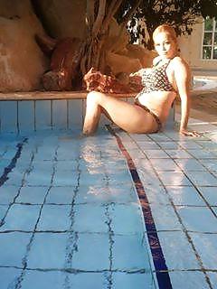 9P NounOu Tunisian Bitch piscine