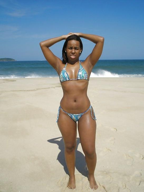 17P Cute Ebony Teen from The Beach