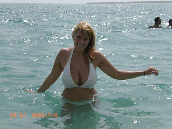 25P TITTY FUCK