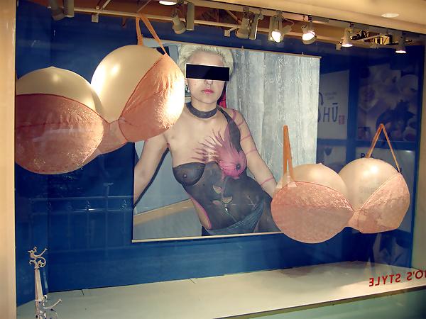 13P Schlampe Sexy Sarah