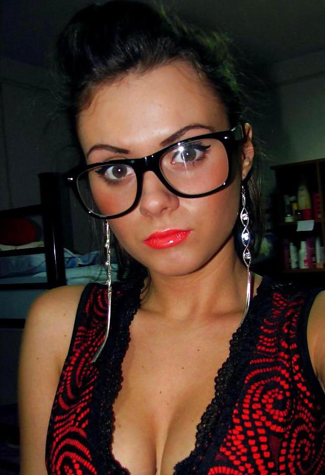 21P Sexy hot nerdy girls #nerd #glasses #tits #sucking