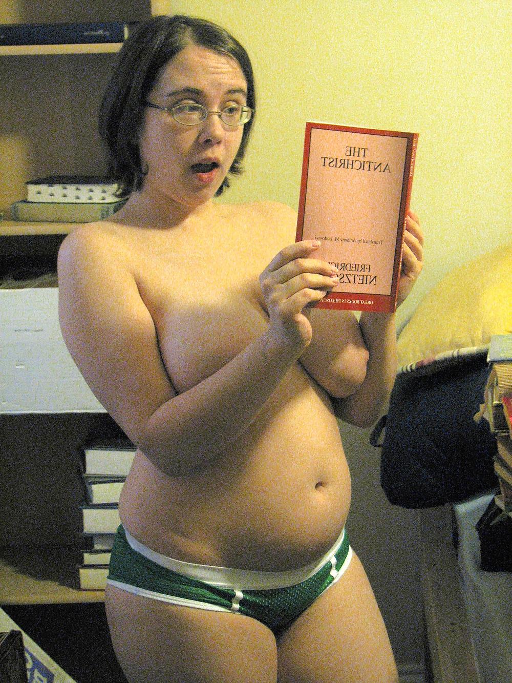 11P Chubby nerd 