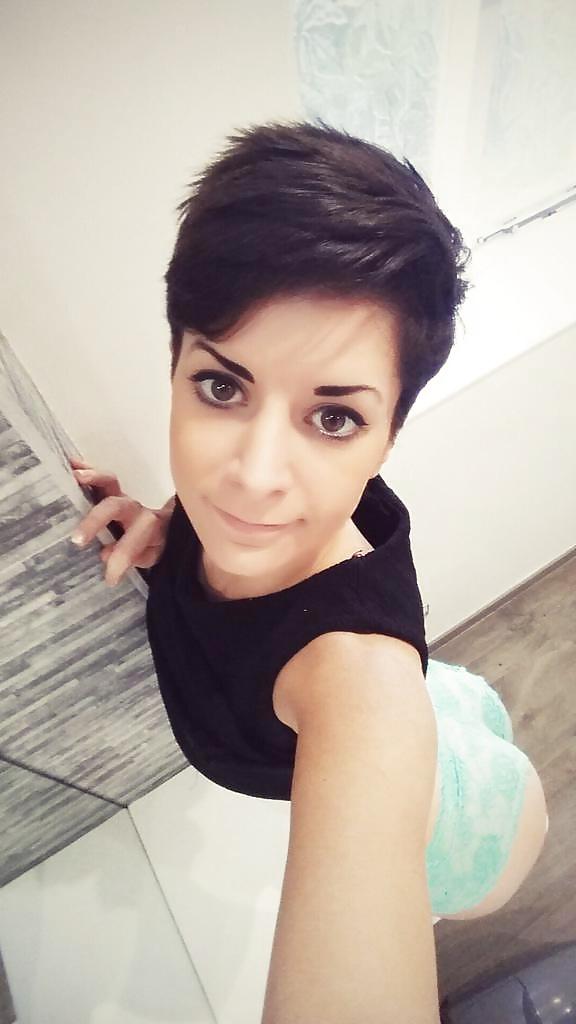 25P Booty Queen
