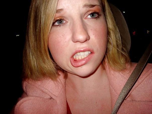 25P Cute Teens Making Silly Faces 