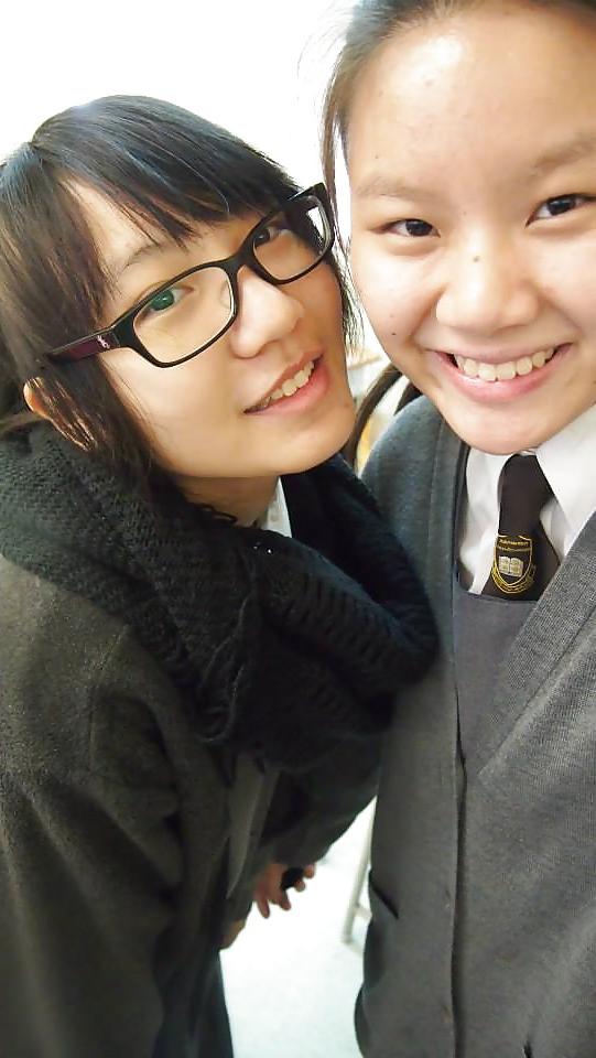 25P Cute Hong Kong Teenage Cosplayer Selfie