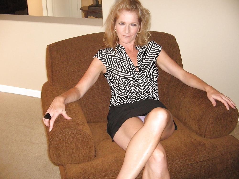 25P Sexy mature Bitch